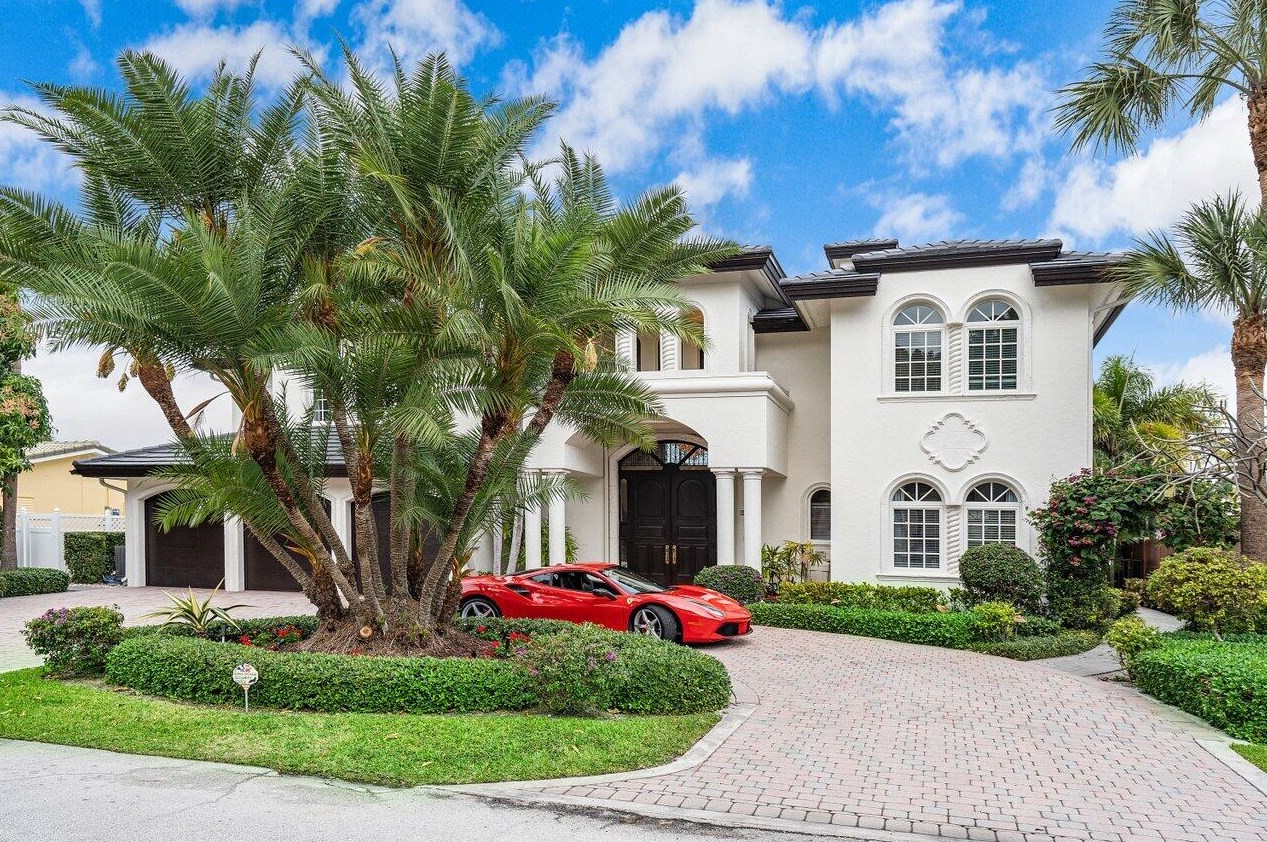571 Golden Harbour Dr, Boca Raton FL  33432-2941 exterior