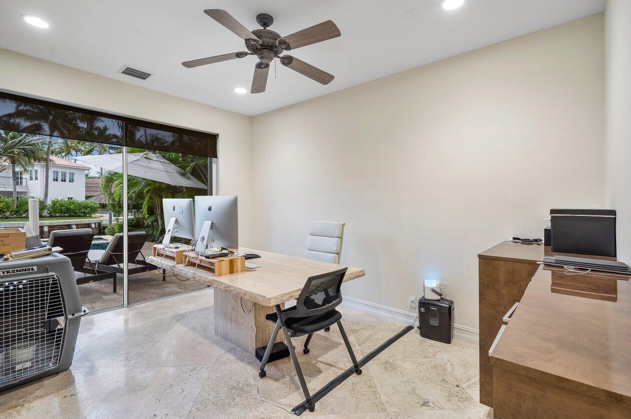 571 Golden Harbour Dr, Boca Raton FL  33432-2941 exterior