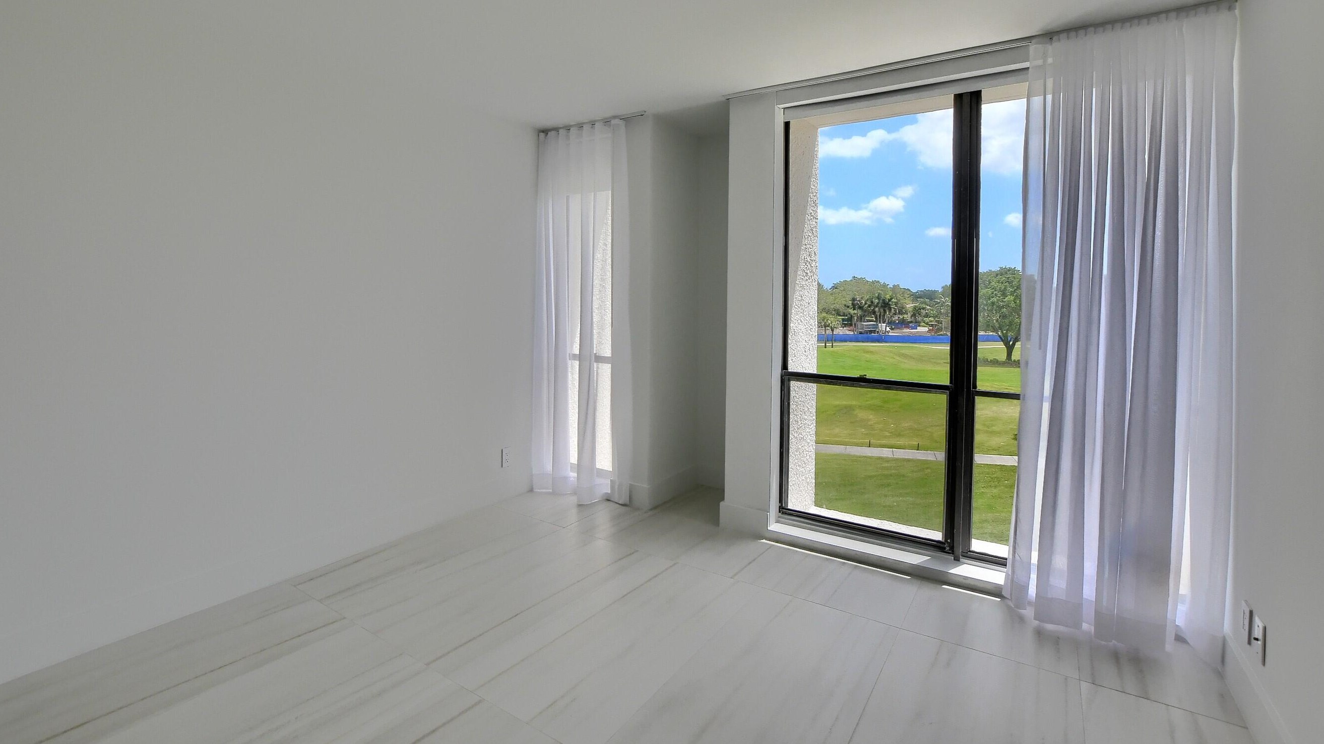 1946 Bridgewood Dr, Boca Raton FL  33434-4148 exterior