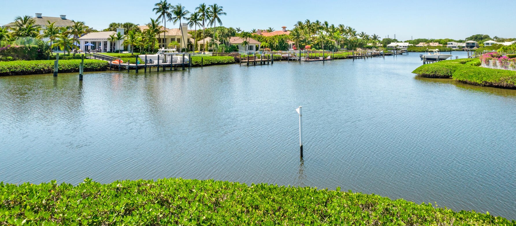 185 Island Dr, Jupiter, FL 33477-4071
