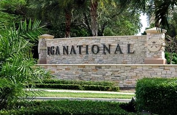 844 Club Dr, West Palm Beach, FL 33418