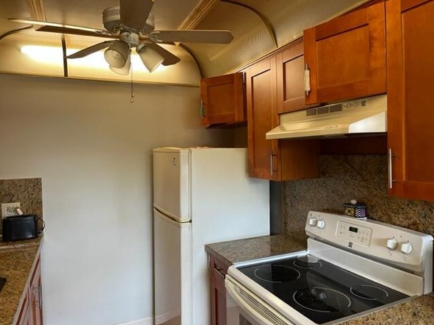 3084 Cornwall, Boca Raton, FL 33434-2956