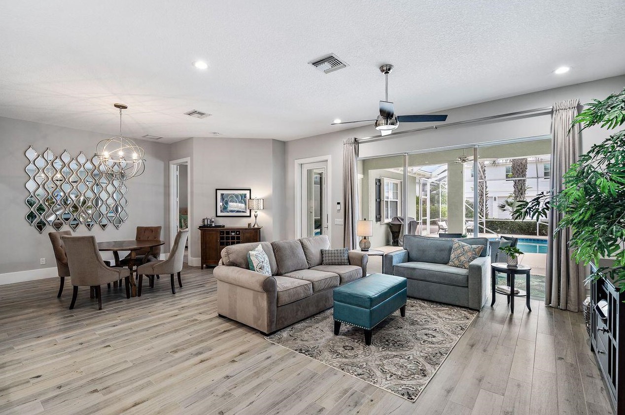 2681 Community Dr, Jupiter, FL 33458-8215