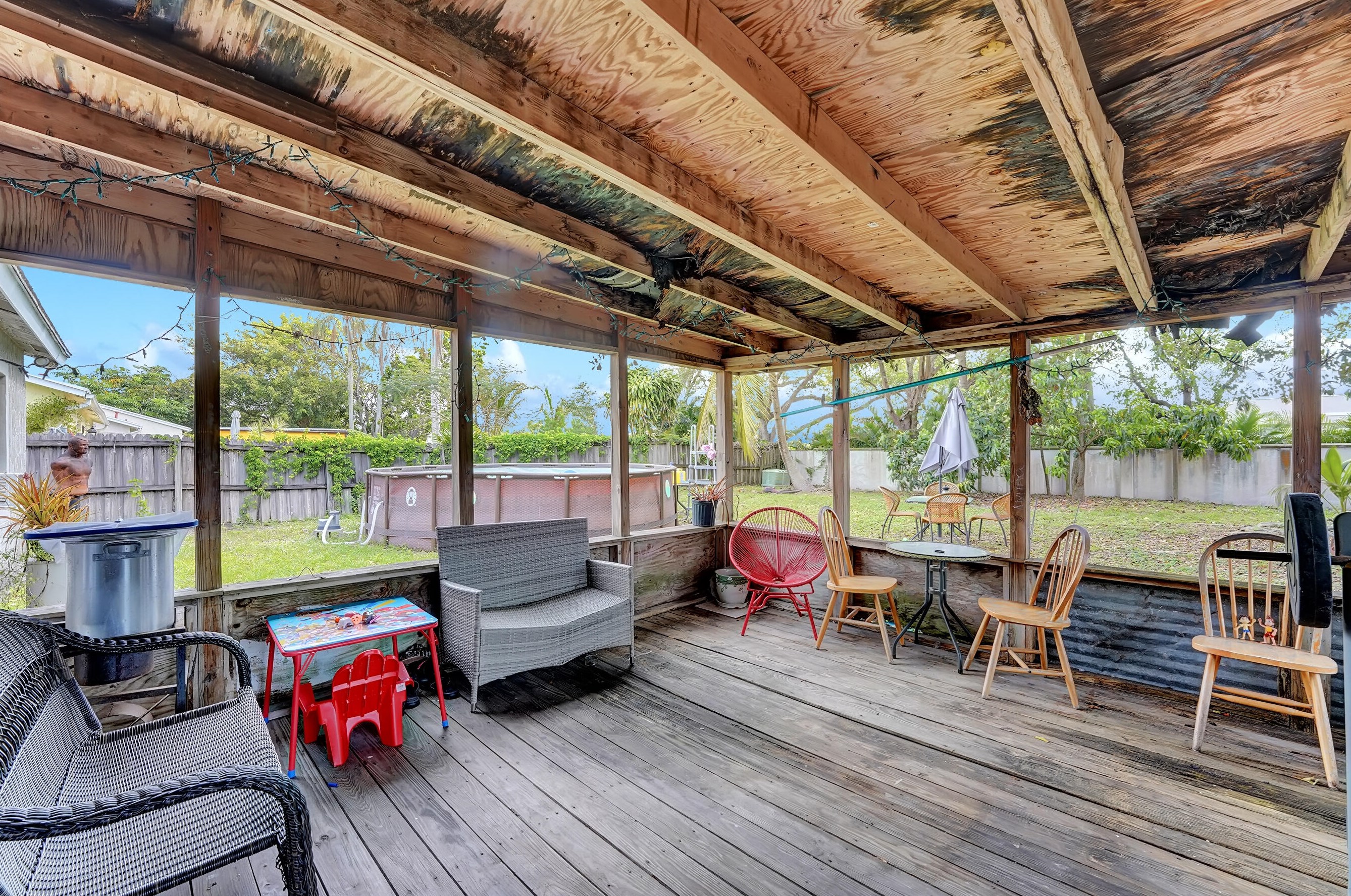 4665 Poseidon Pl, Lake Worth FL 33463-7251 exterior