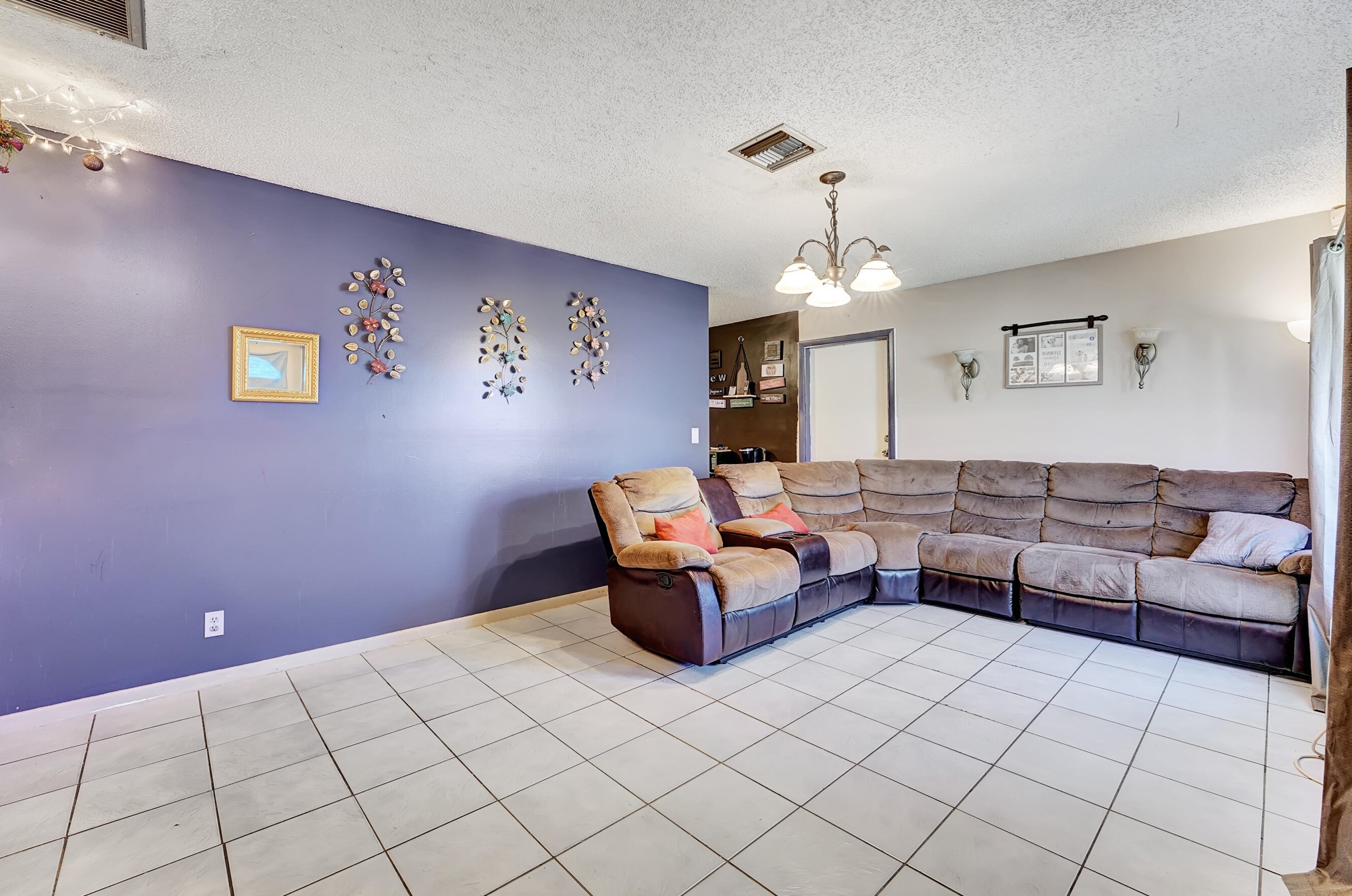 4665 Poseidon Pl, Lake Worth FL 33463-7251 exterior