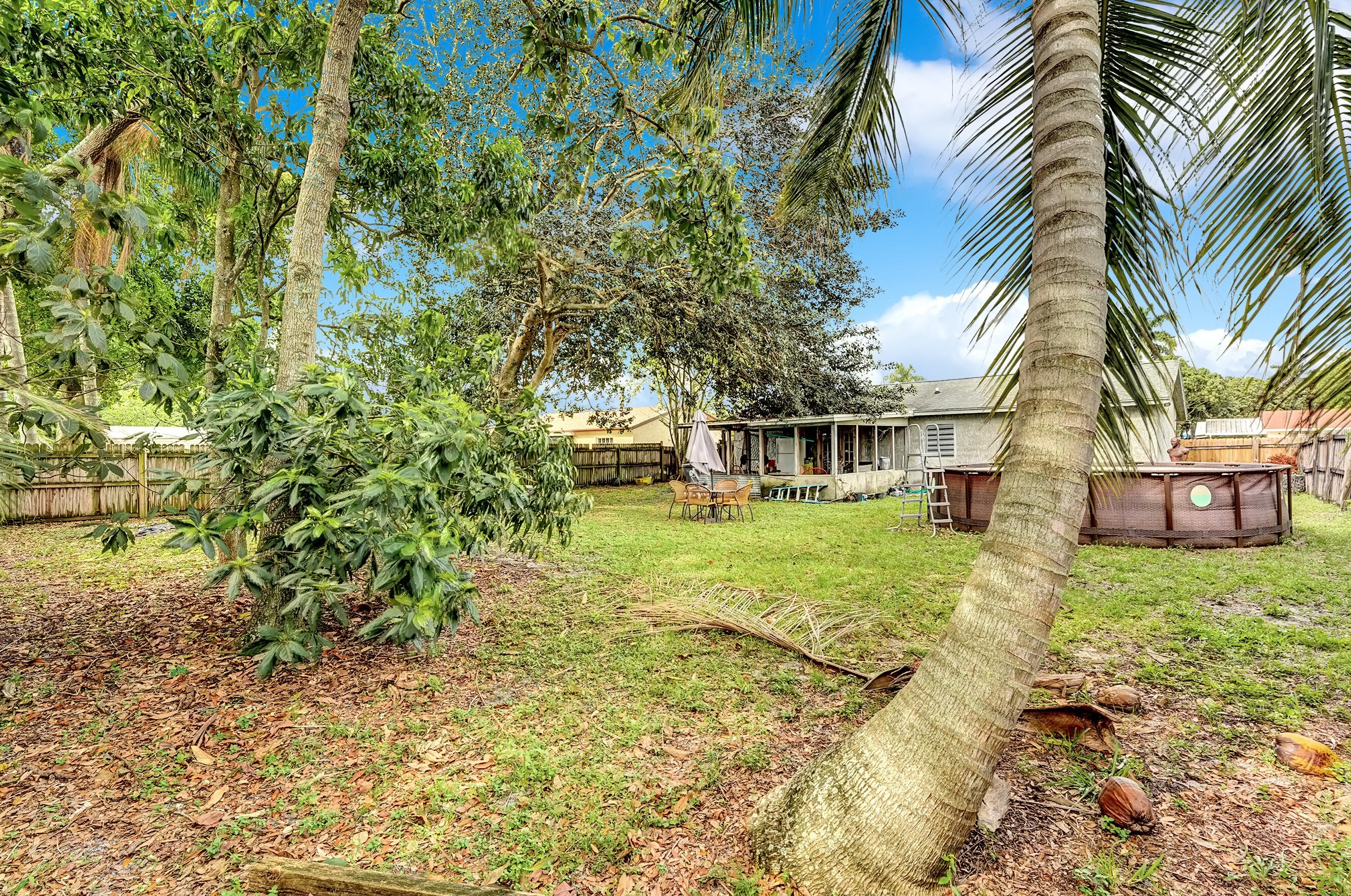 4665 Poseidon Pl, Lake Worth FL 33463-7251 exterior