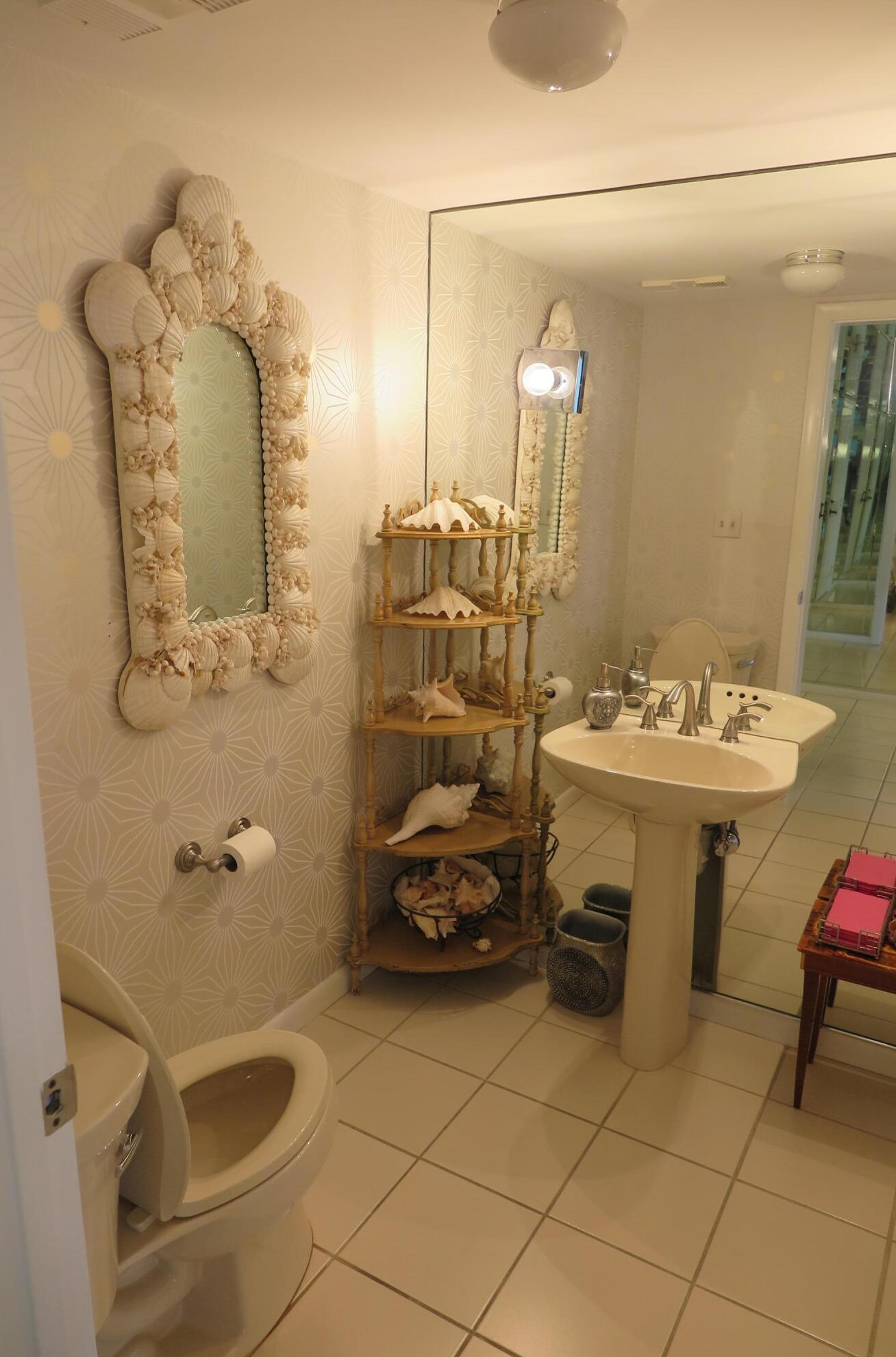 7578 Regency Lake Dr, Boca Raton FL 33433-2825 exterior