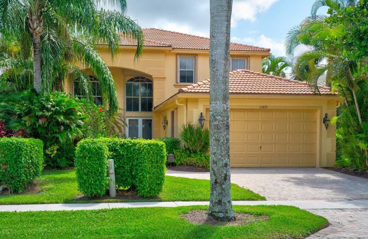 10891 Northgreen Dr, Lake Worth, FL 33449-8051