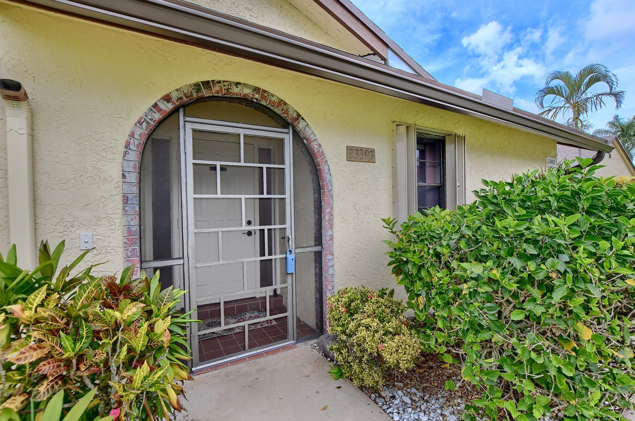 23397 Barlake Dr, Boca Raton, FL 33433-7390