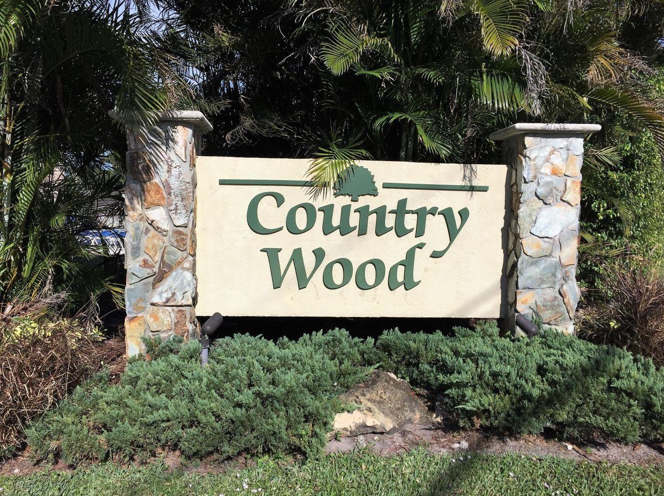 7786 Bishopwood Rd, Lake Worth, FL 33467-6316