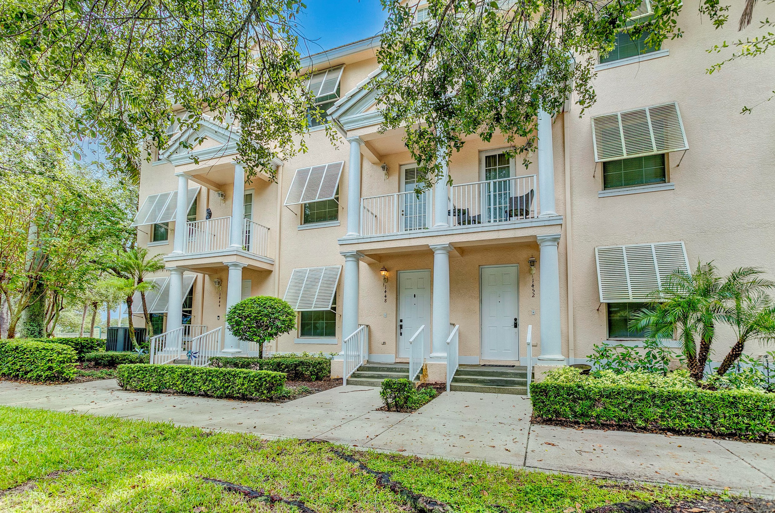 1448 Corbison Point Pl, Jupiter FL  33458-5303 exterior