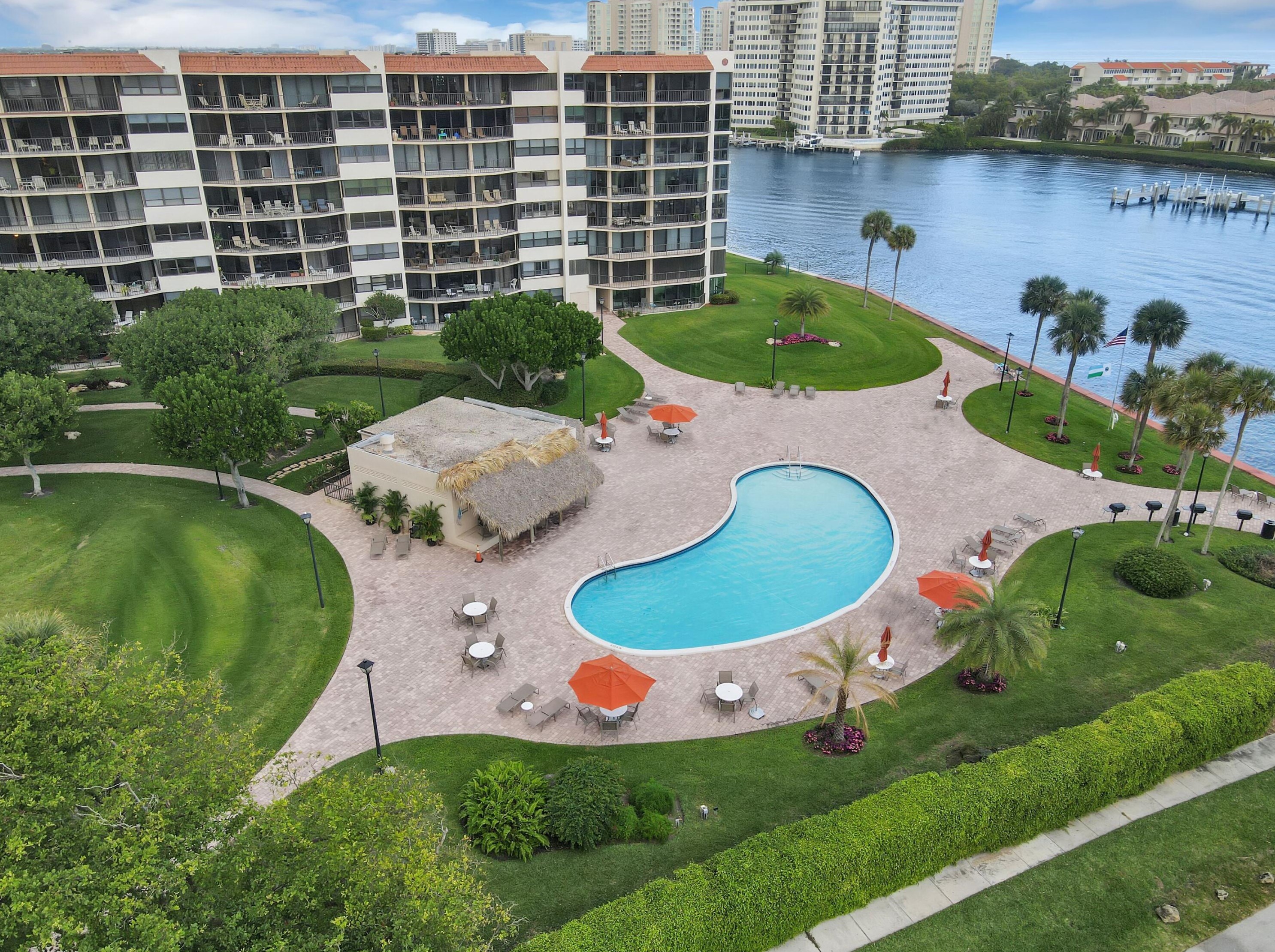 899 Jeffery St Apt 406, Boca Raton, FL 33487