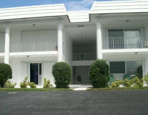 4440 N Ocean Blvd Apt 3, Delray Beach, FL 33483