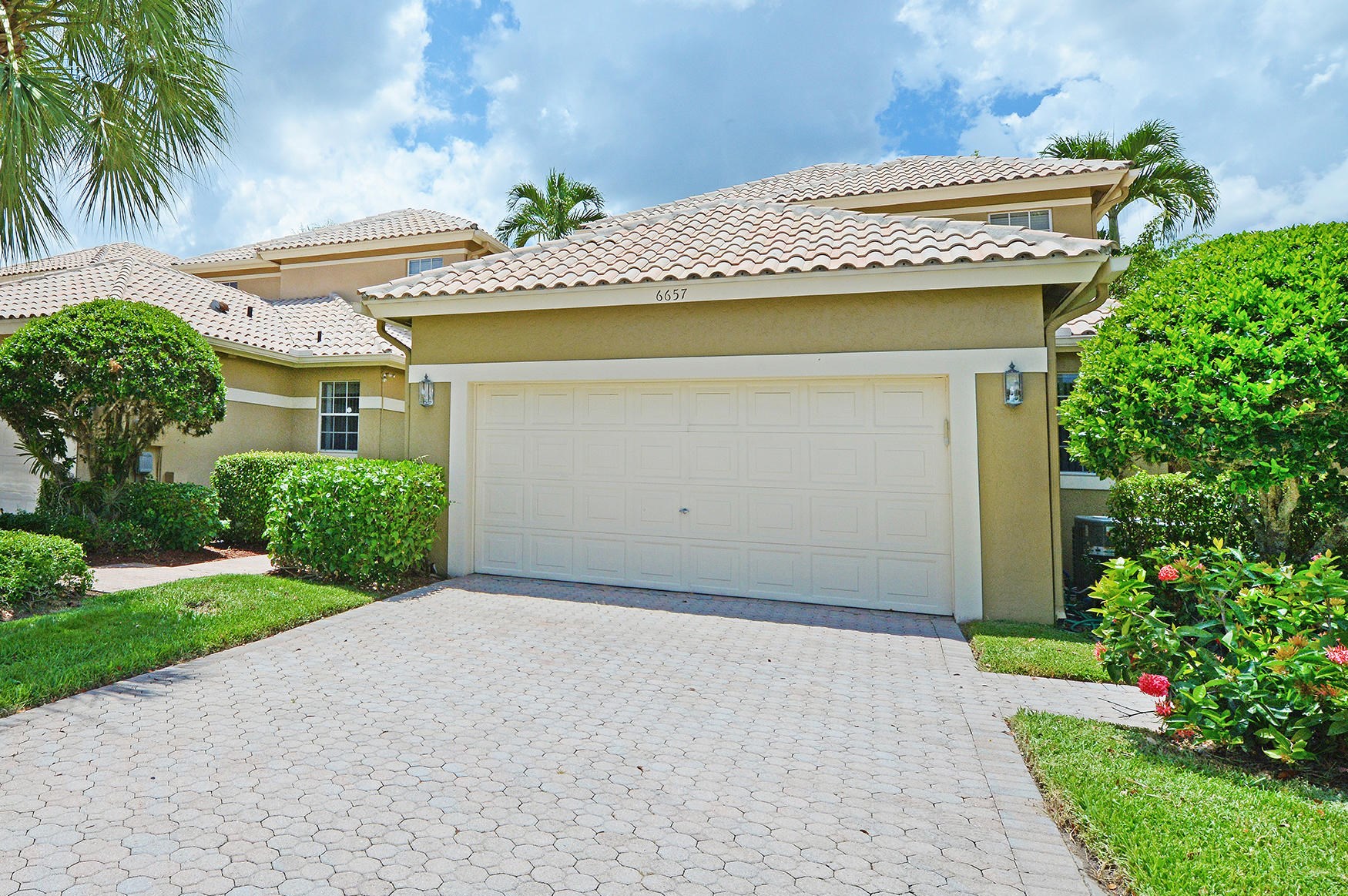 6657 Nw 25th Way, Boca Raton, FL 33496