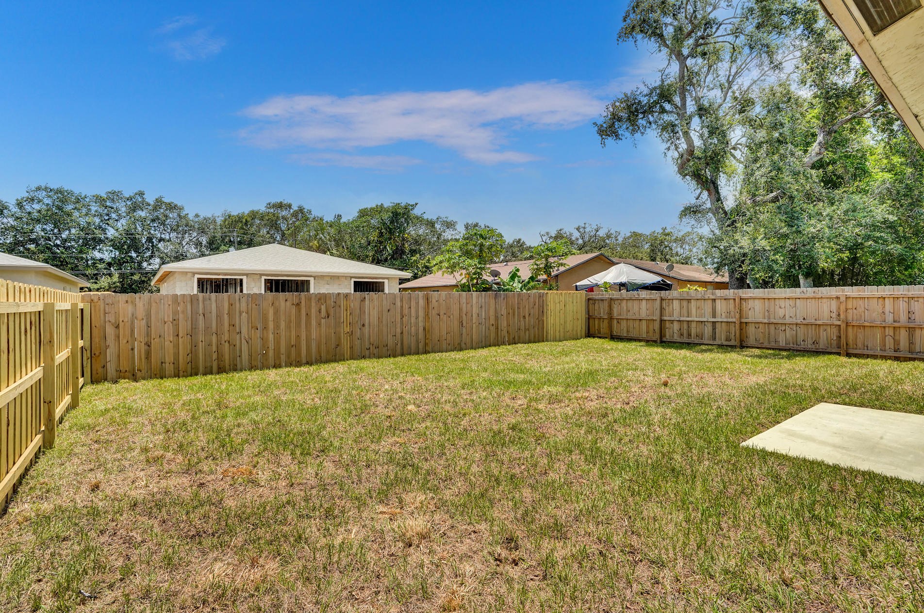 410 12 Ave, Boynton Beach FL 33435-6050 exterior