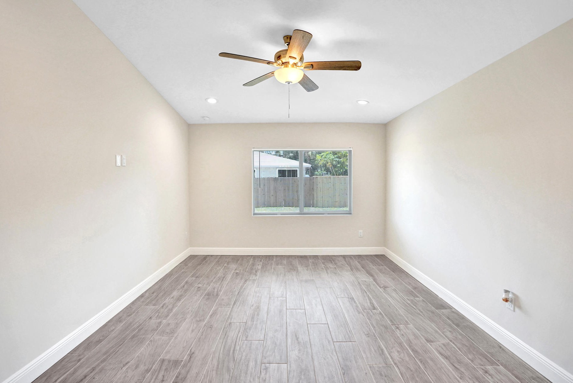 410 12 Ave, Boynton Beach FL 33435-6050 exterior