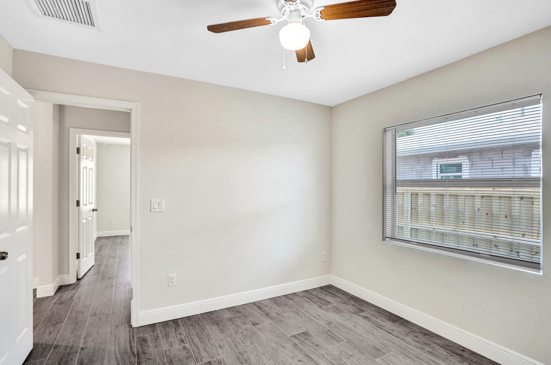 410 12 Ave, Boynton Beach FL 33435-6050 exterior