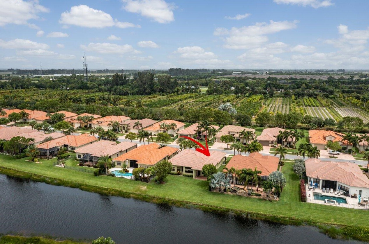 9195 Isles Cay Dr, Delray Beach, FL 33446