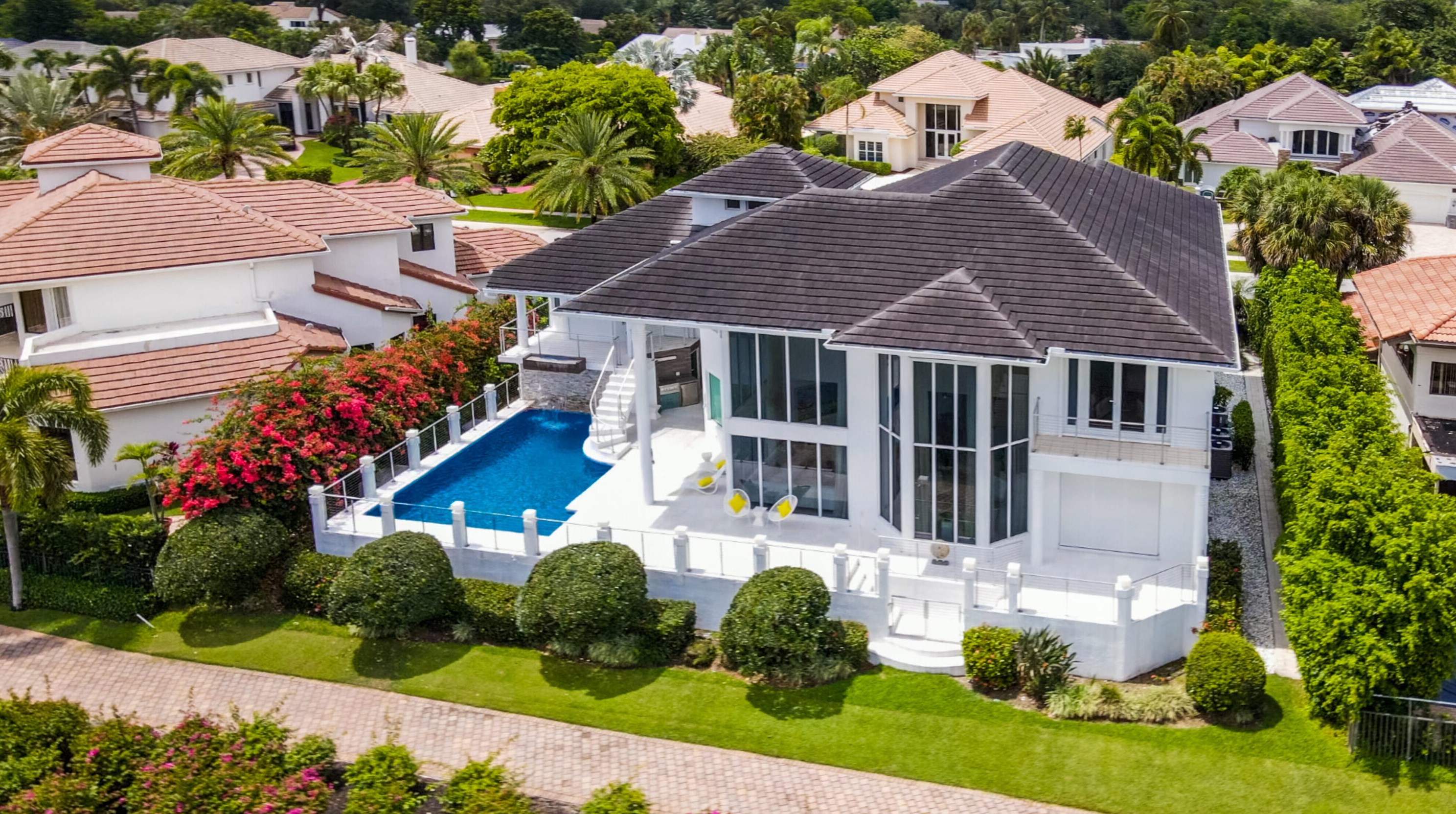 7208 Valencia Dr, Boca Raton, FL 33433-7406