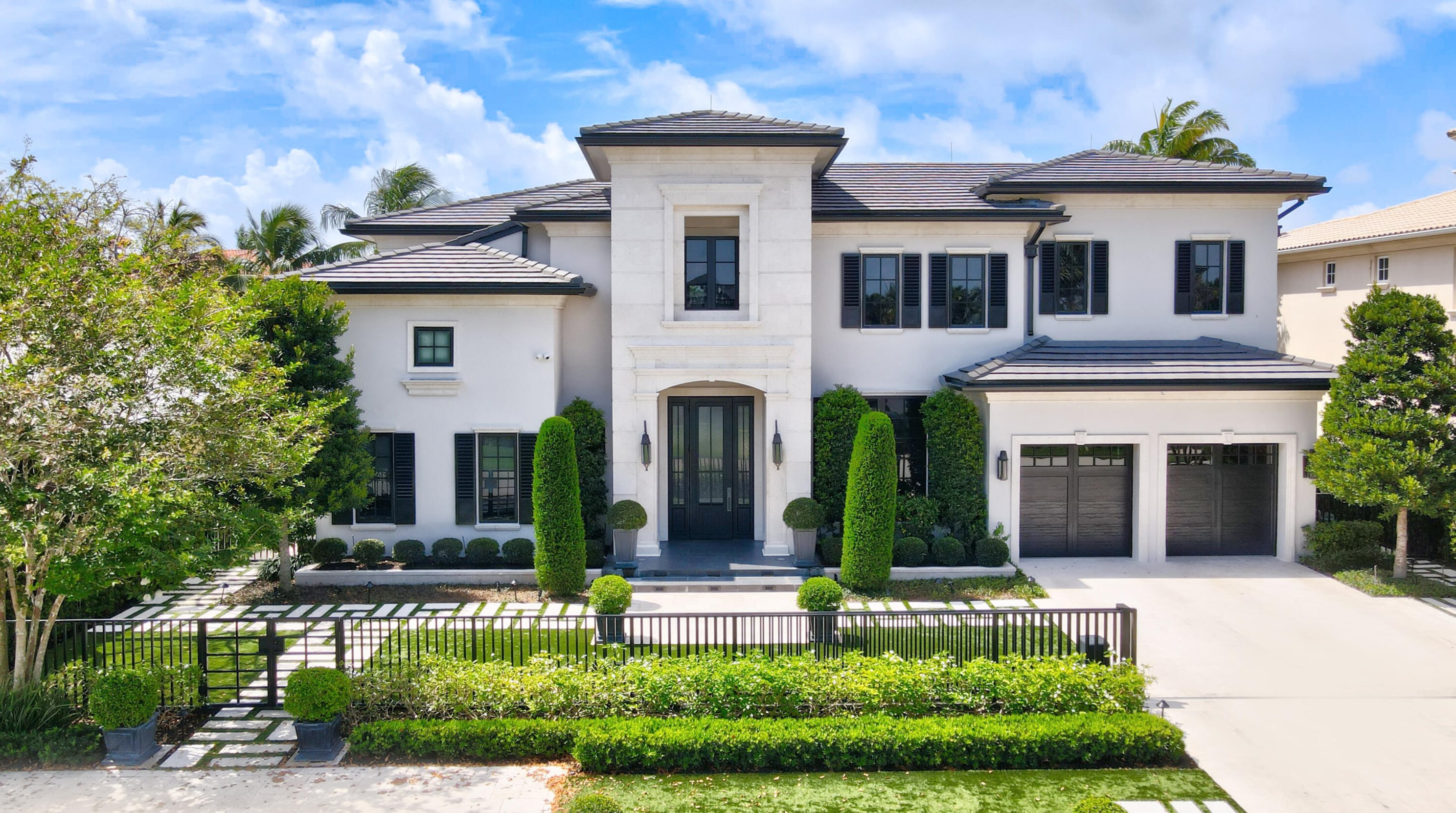 550 Golden Harbour Dr, Boca Raton, FL 33432-2942