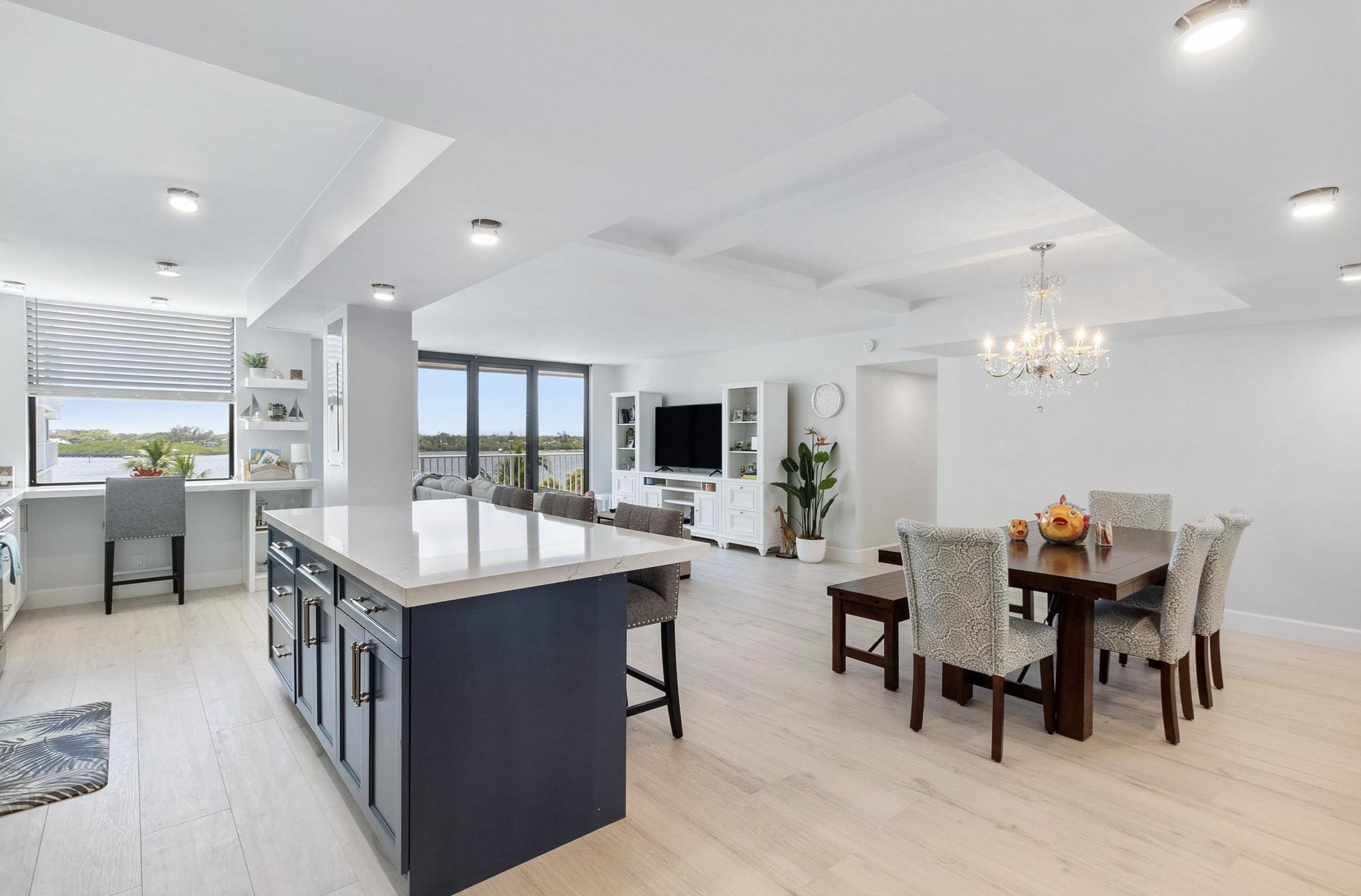 2860 S Ocean Blvd #501, Palm Beach, FL 33480