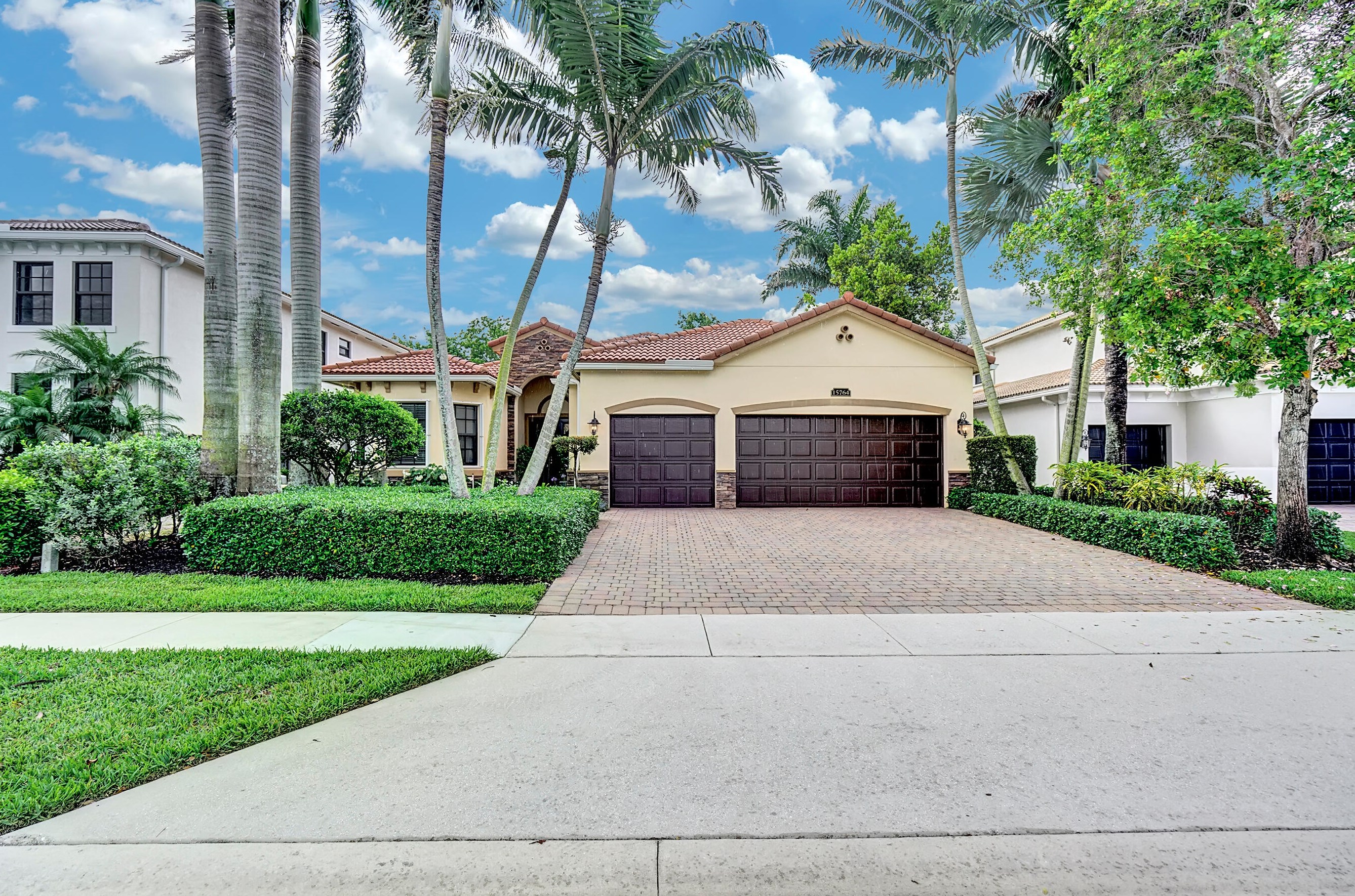 15764 Glencrest Ave, Delray Beach, FL 33446