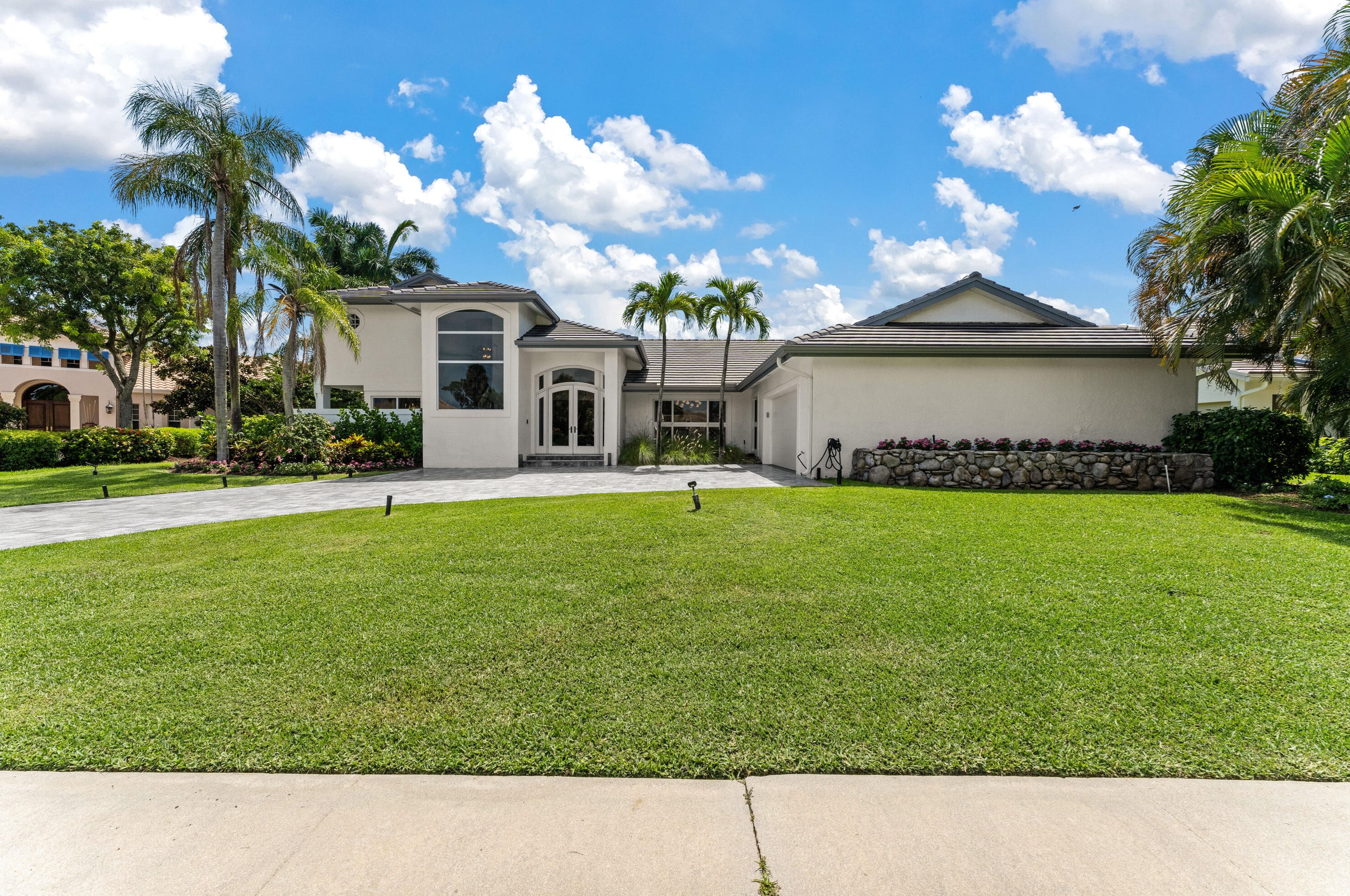 16562 Ironwood Dr, Delray Beach, FL 33445