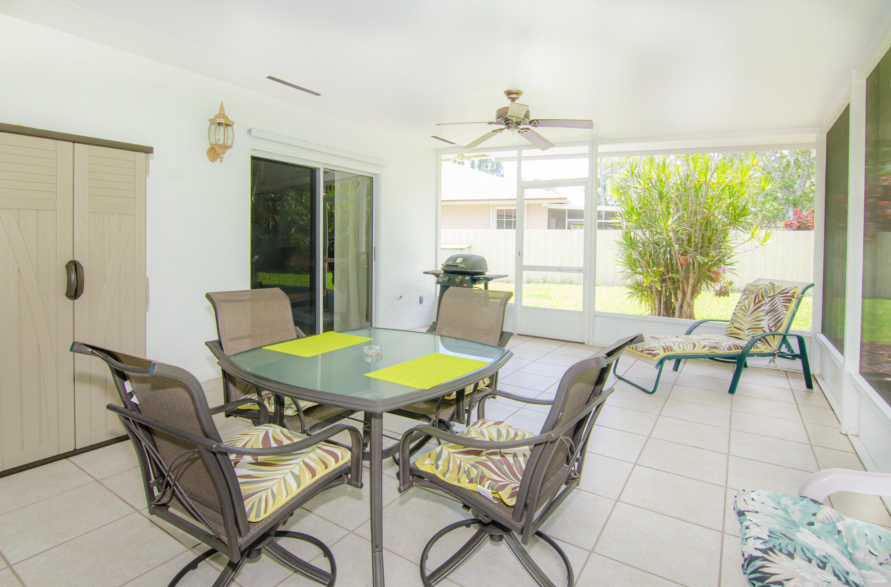180 Sims Creek Ln, Jupiter FL  33458-7984 exterior