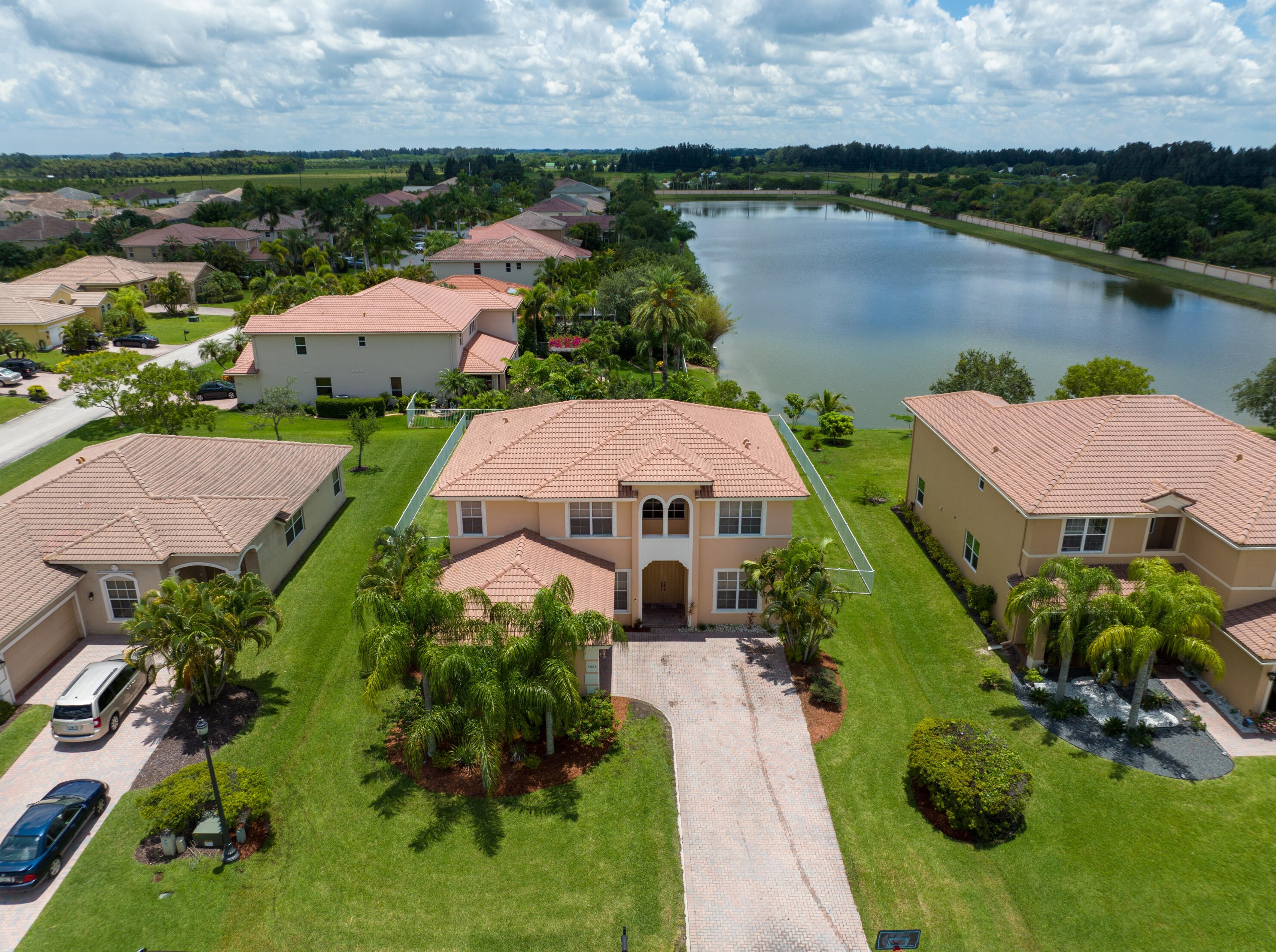 5065 Topaz Ln, Vero Beach, FL 32968