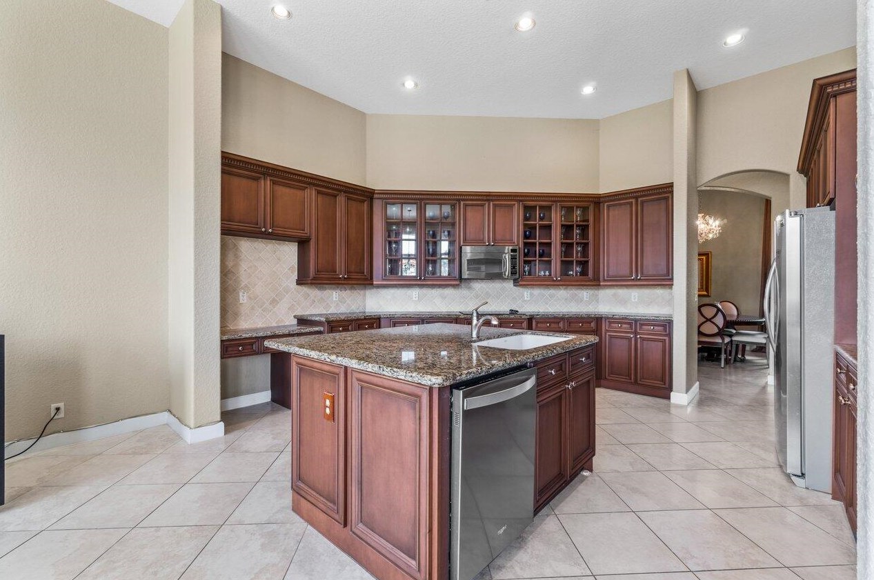 10407 Cypress Lk Preserve Dr, Lake Worth FL 33449-4610 exterior