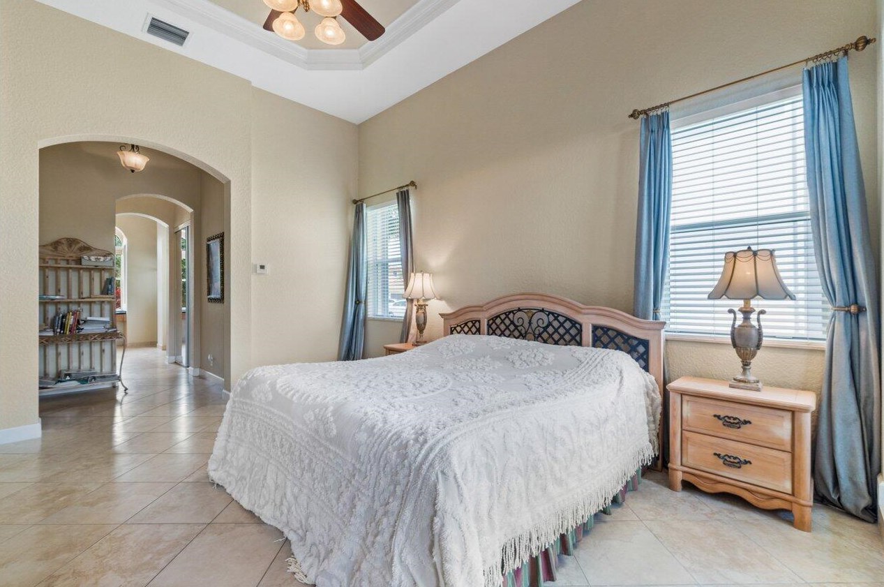 10407 Cypress Lk Preserve Dr, Lake Worth FL 33449-4610 exterior