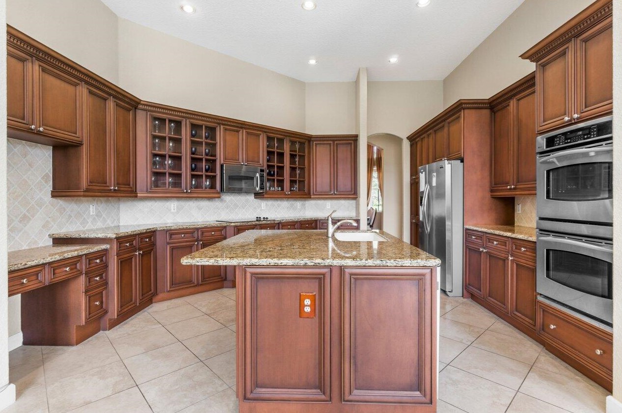 10407 Cypress Lk Preserve Dr, Lake Worth FL 33449-4610 exterior