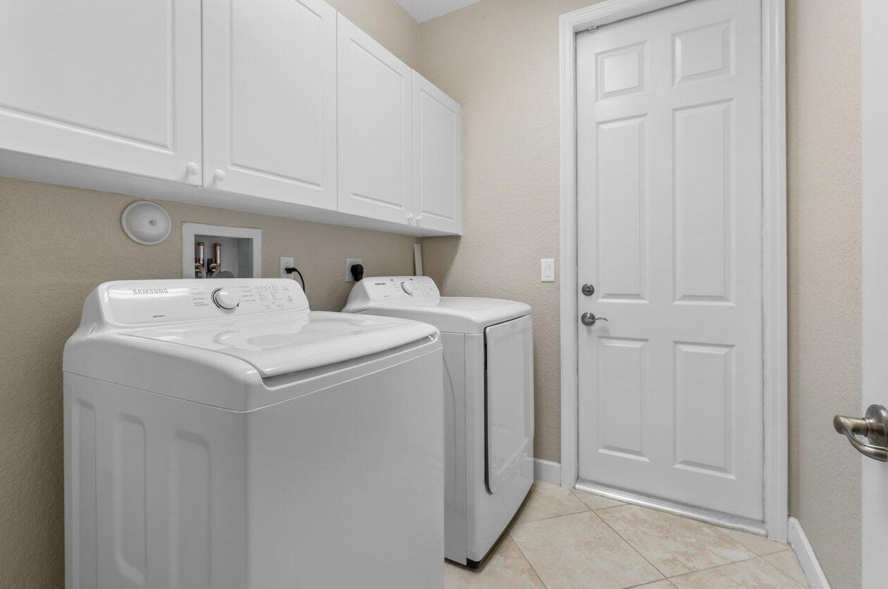 10407 Cypress Lk Preserve Dr, Lake Worth FL 33449-4610 exterior