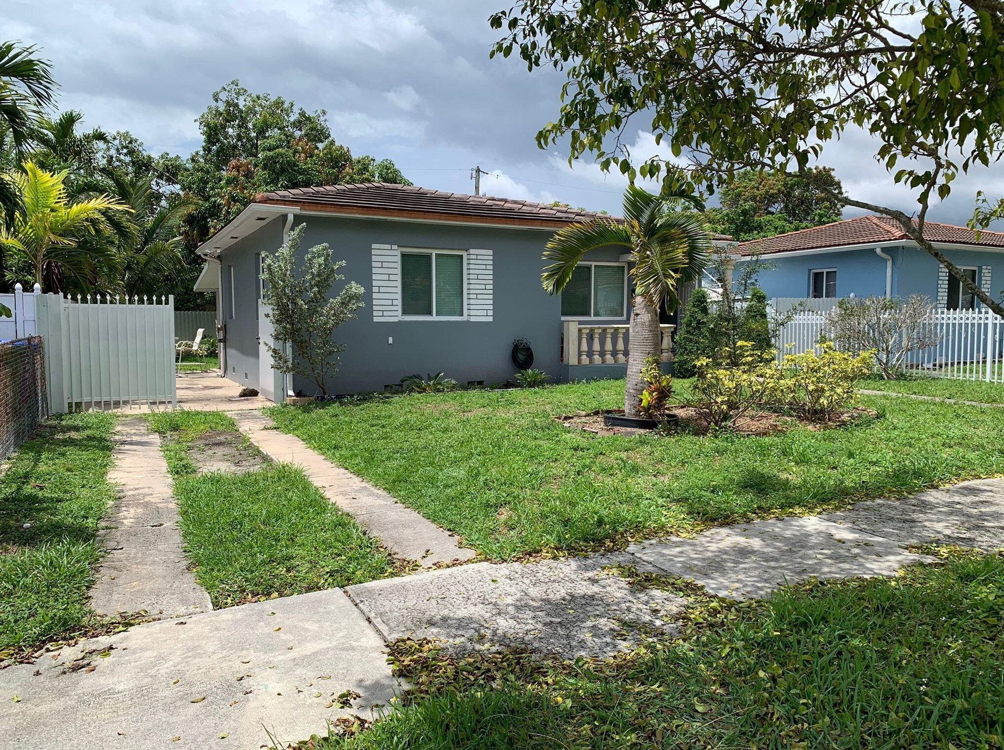 5920 6th St, Miami, FL 33144-3934