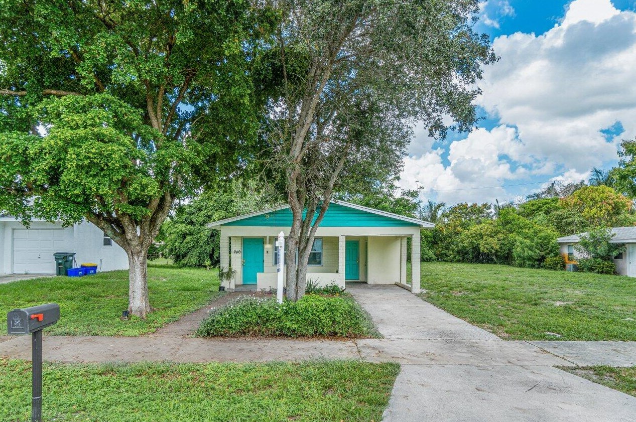 240 Nw 9th Ave, Delray Beach, FL 33444