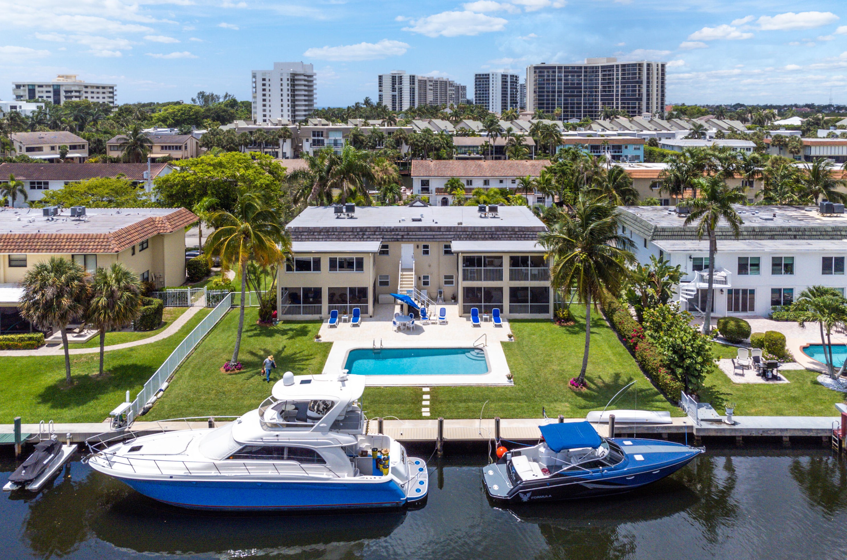 1105 Bel Air Dr, Boca Raton, FL 33487-4207
