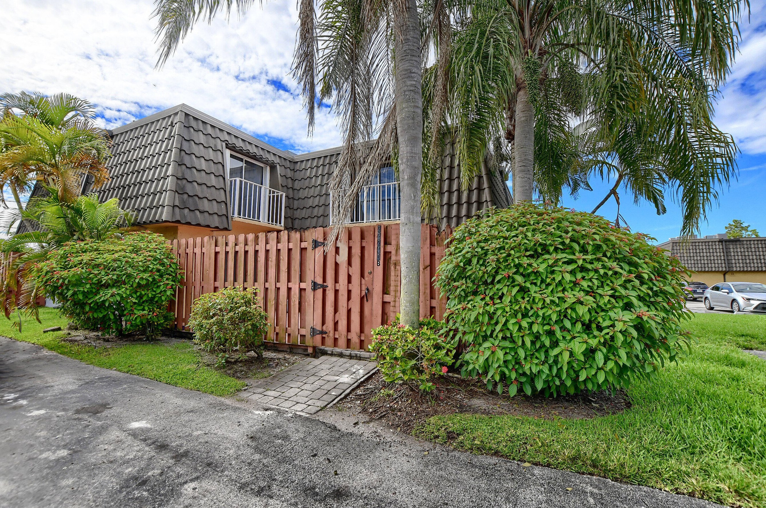 22240 Boca Rancho Dr, Boca Raton, FL 33428-4348