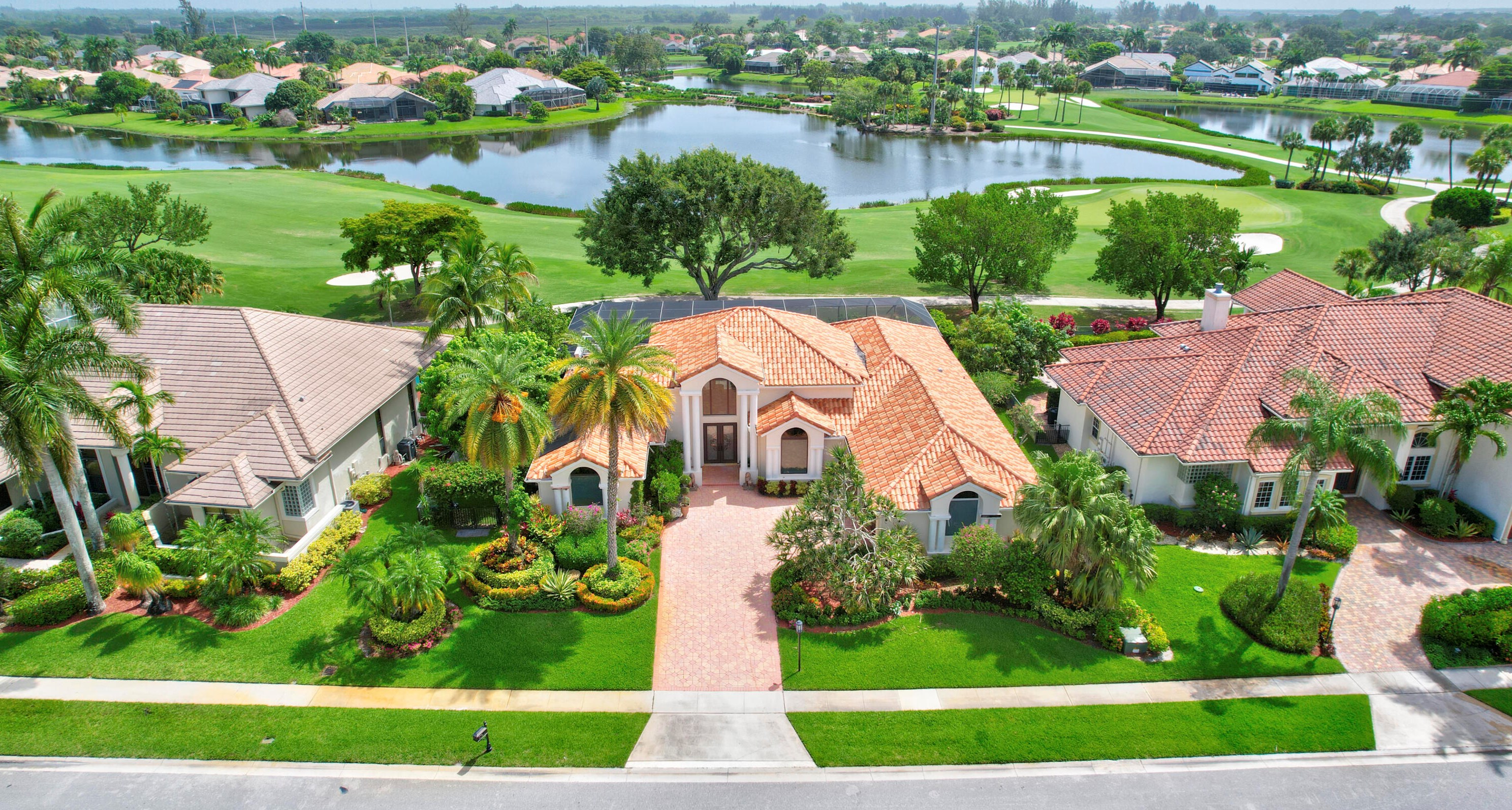 10615 Stonebridge Blvd, Boca Raton, FL 33498