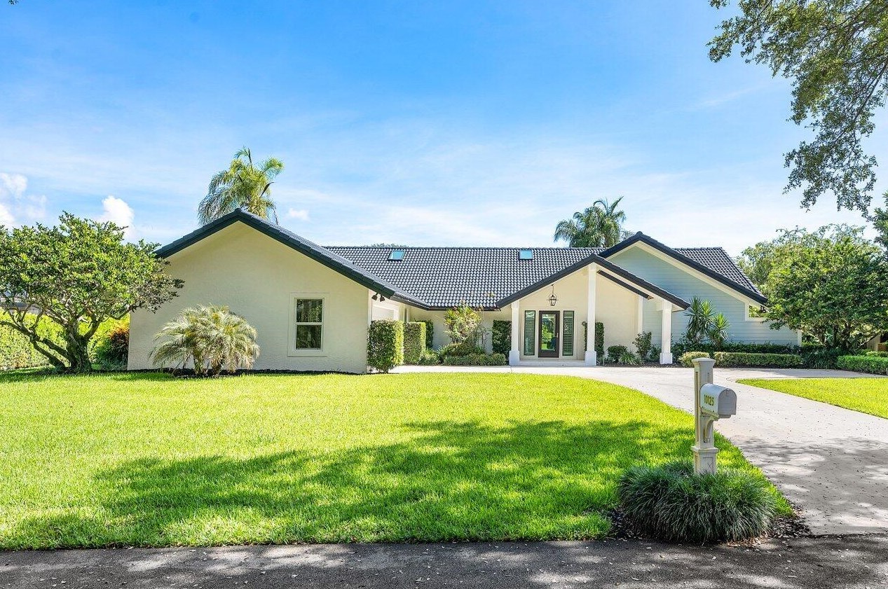 10125 Royal Tern Way, Jupiter FL  33469-1430 exterior