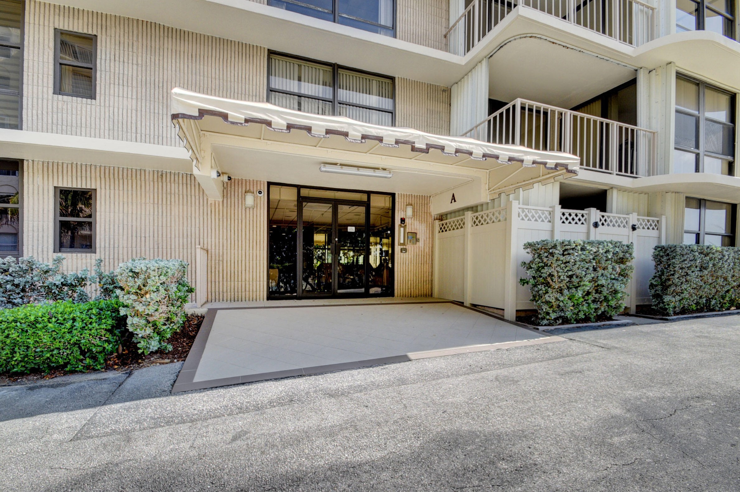 3200 S Ocean Blvd #a-103, Palm Beach, FL 33480