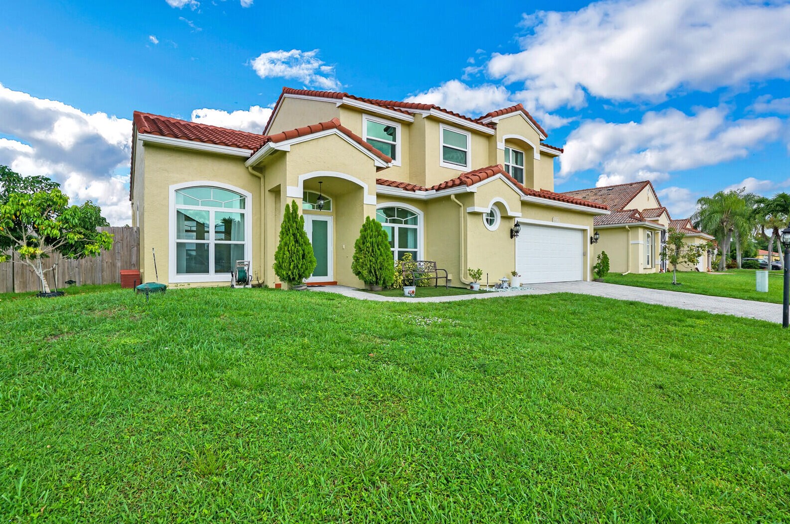 9519 Lake Serena Dr, Boca Raton, FL 33496-6516