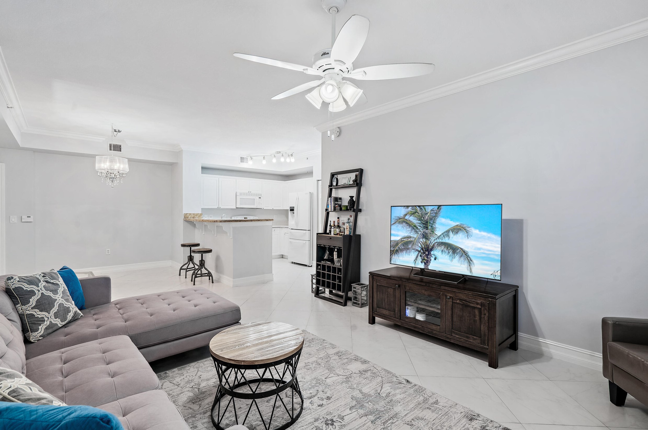 780 S Sapodilla Ave #111, West Palm Beach, FL 33401