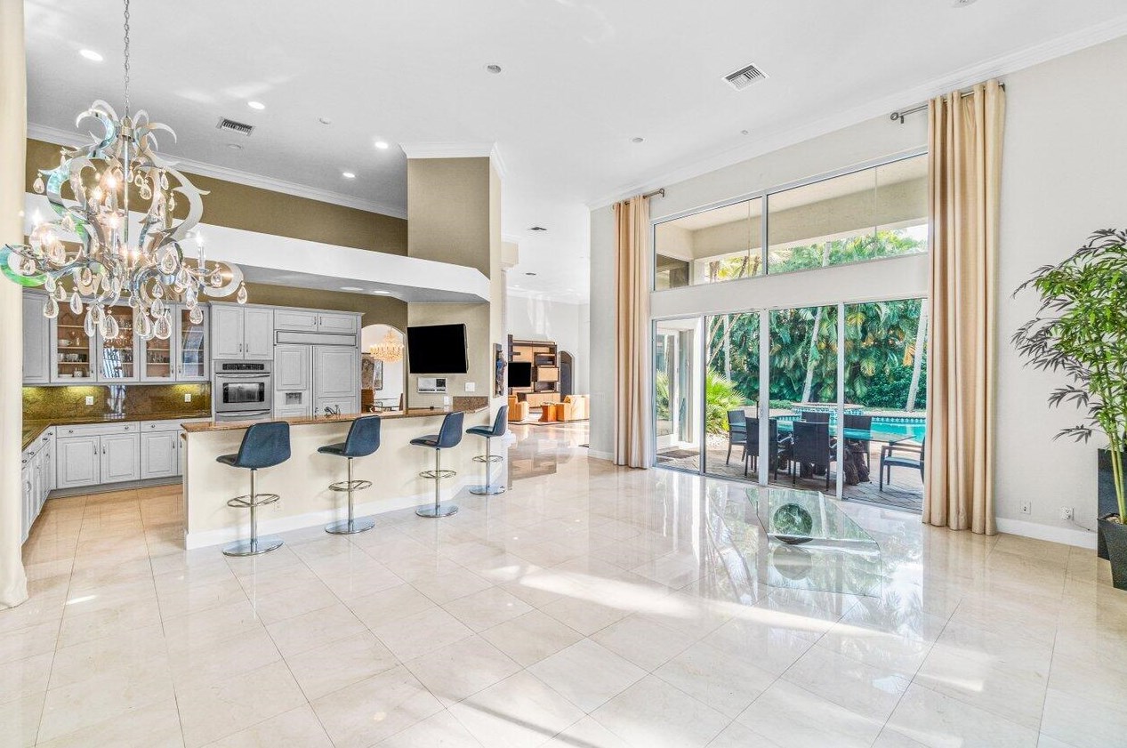 4825 Sanctuary Ln, Boca Raton FL  33431-5233 exterior