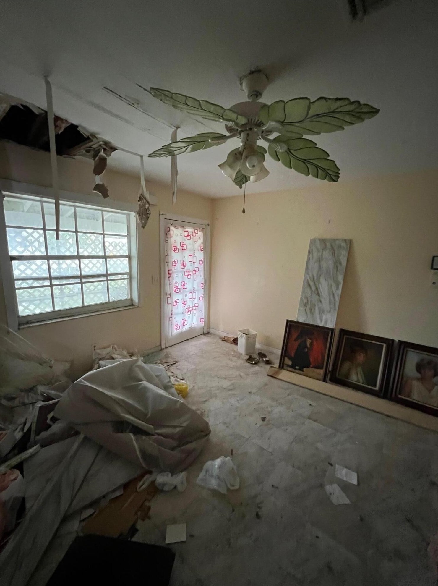 1005 N St, Lake Worth FL  33460-5142 exterior