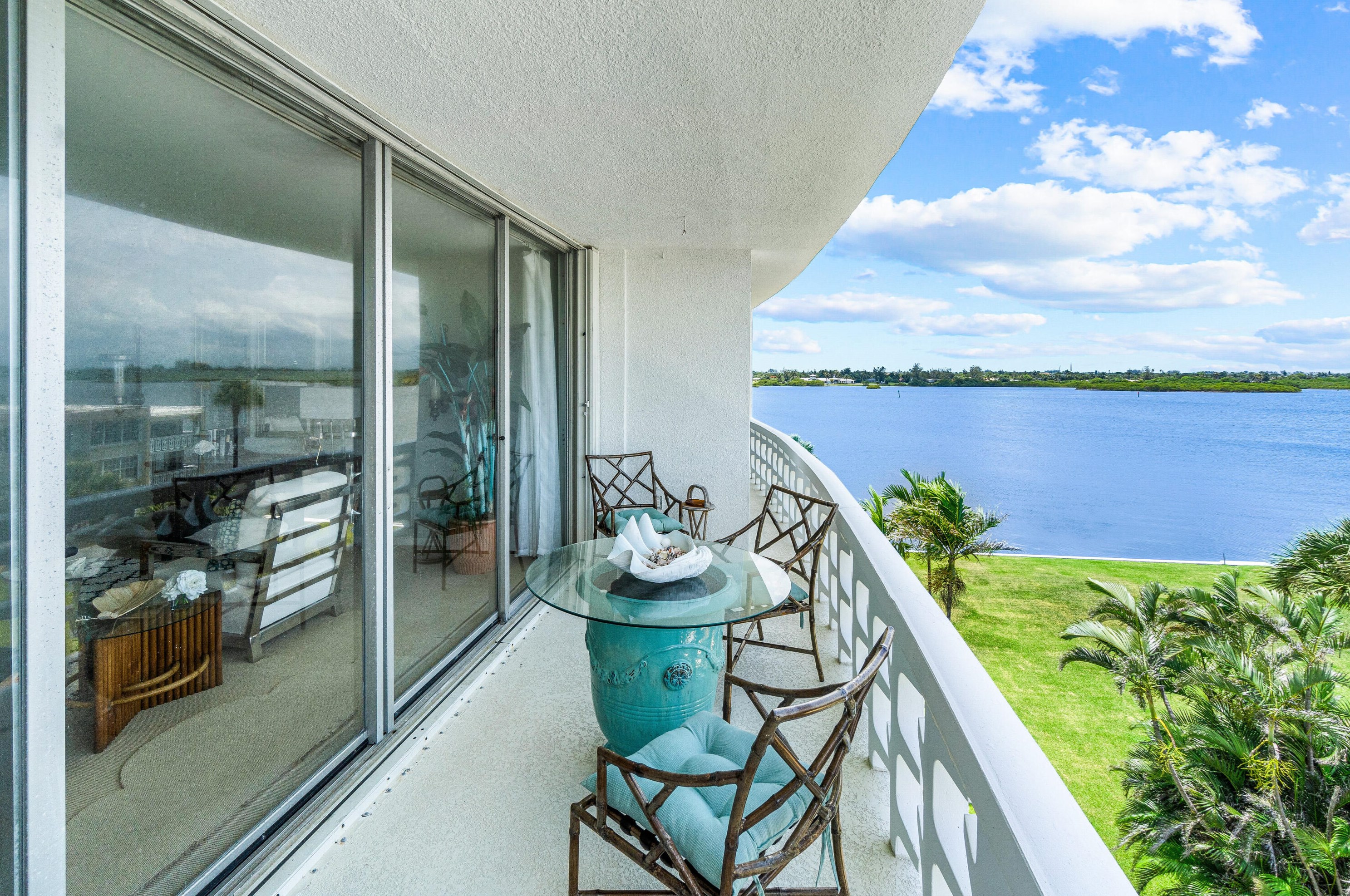 2760 S Ocean Blvd #401, Palm Beach, FL 33480
