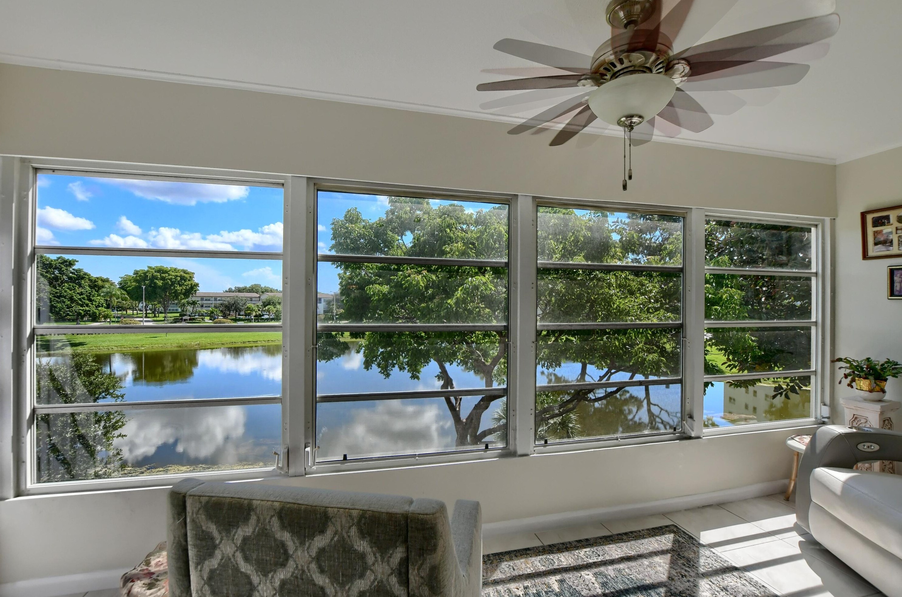 3039 Newcastle C, Boca Raton FL  33434-4626 exterior