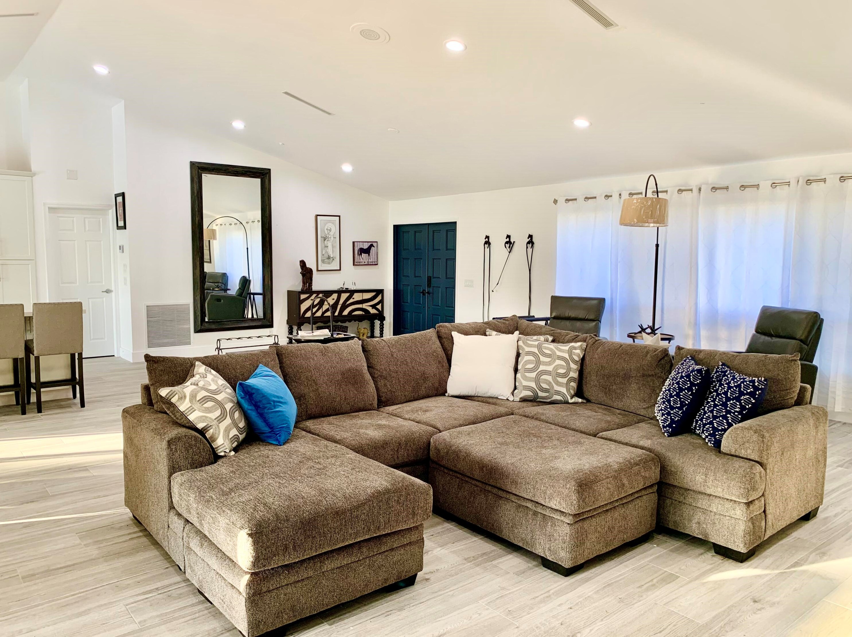1327 Pine Valley Dr, West Palm Beach, FL 33414