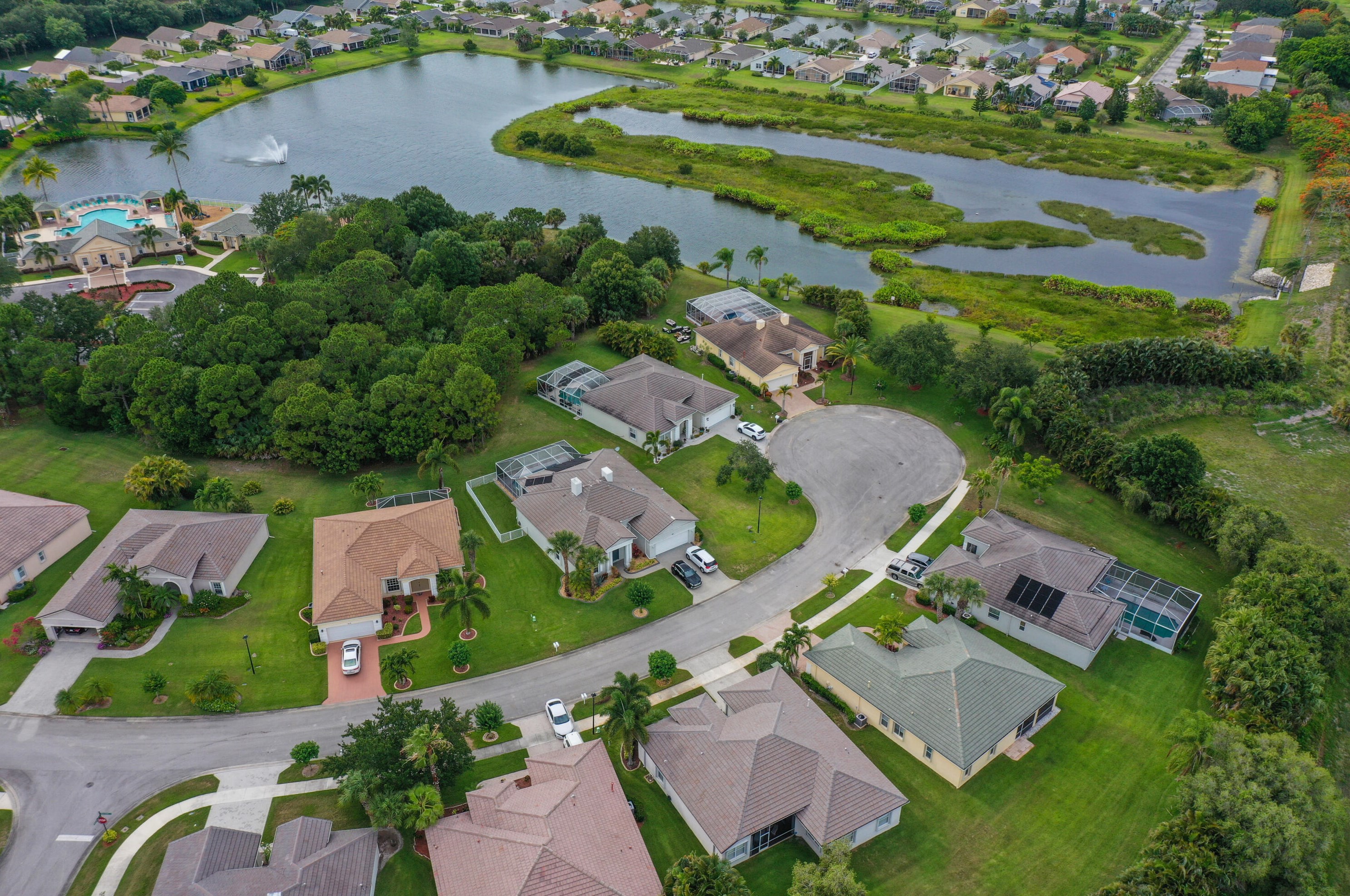 417 Sw Blue Spring Ct, Port Saint Lucie, FL 34986