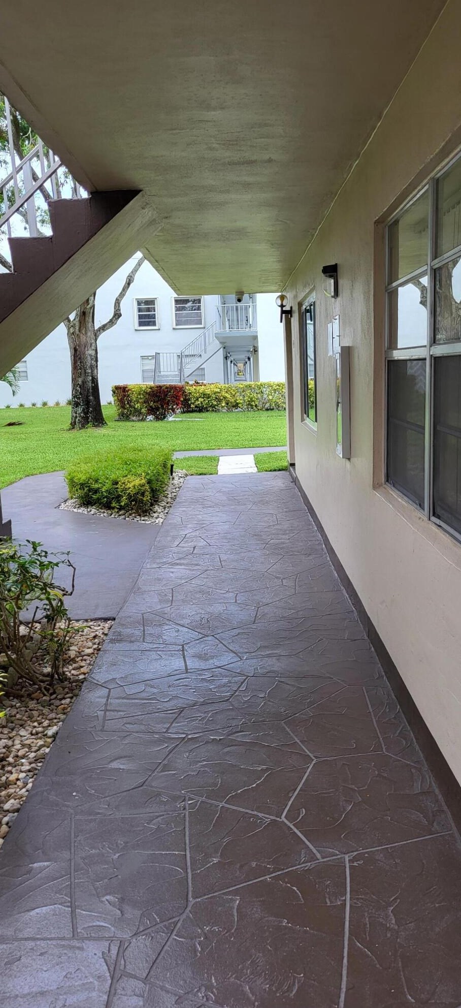 935 Flanders T, Delray Beach, FL 33484