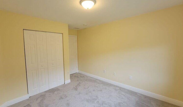 6597 Old Farm Trl, Boynton Beach FL  33437-7901 exterior